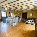 Le Pressoir De Mere Eglise Feriehus *